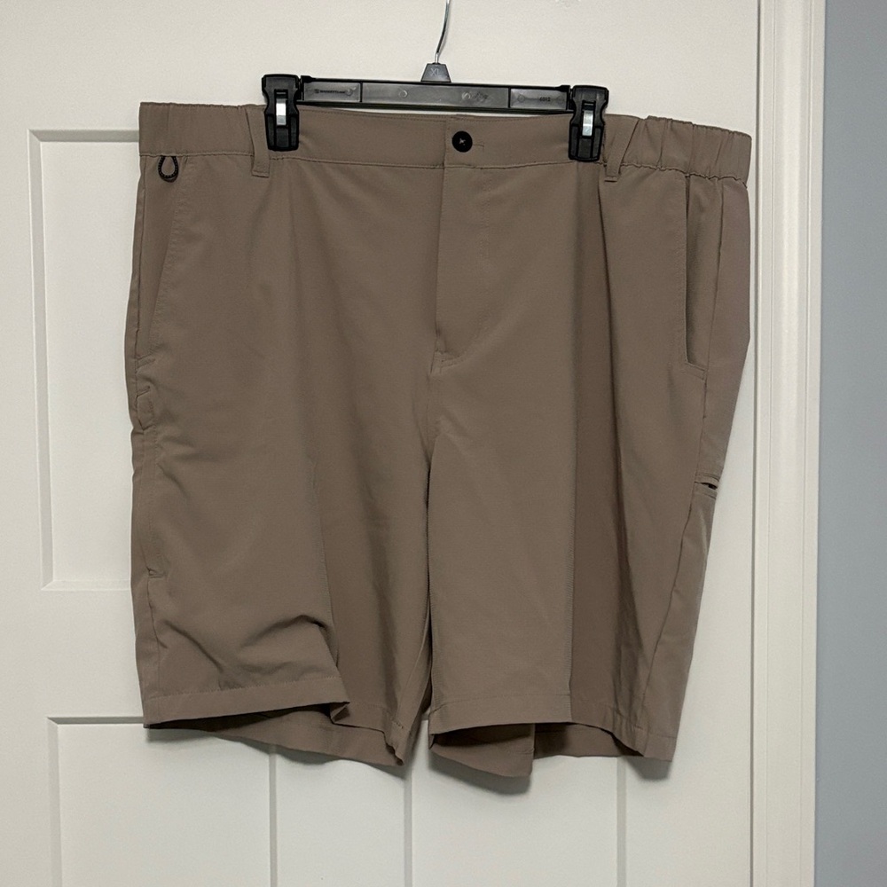Eddie Bauer men’s flex waist tech shorts